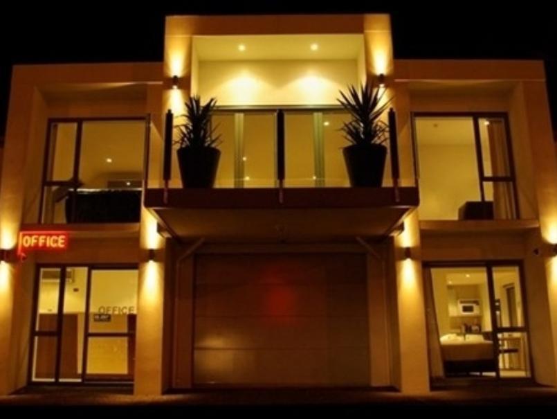 Alpha Motel Christchurch Exterior foto